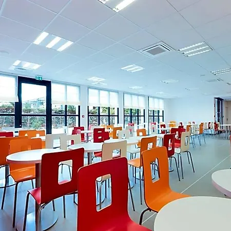 Premiere Classe Bordeaux Ouest - Aéroport 2* Mérignac
