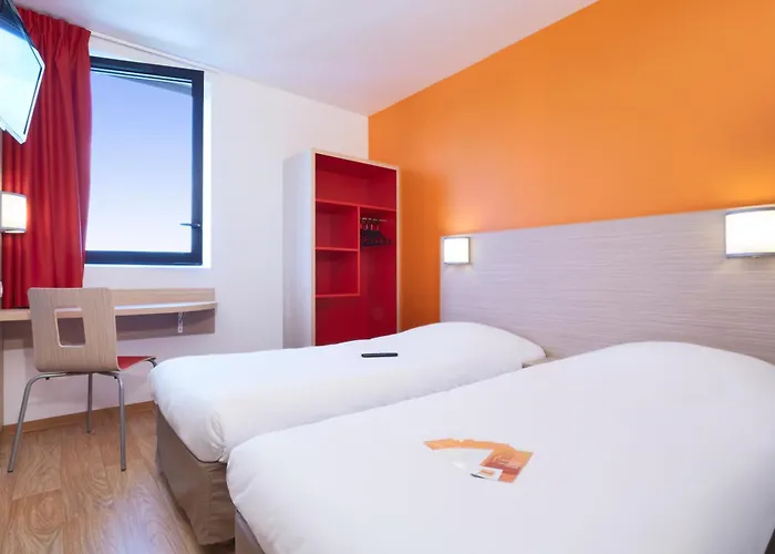 Premiere Classe Bordeaux Ouest - Aeroport 2* Mérignac