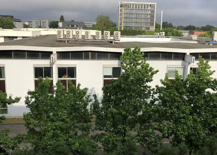 Premiere Classe Bordeaux Ouest - Aeroport 2*