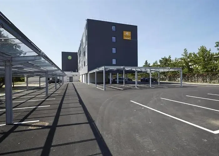 מלון Premiere Classe Bordeaux Ouest - Aeroport 2*